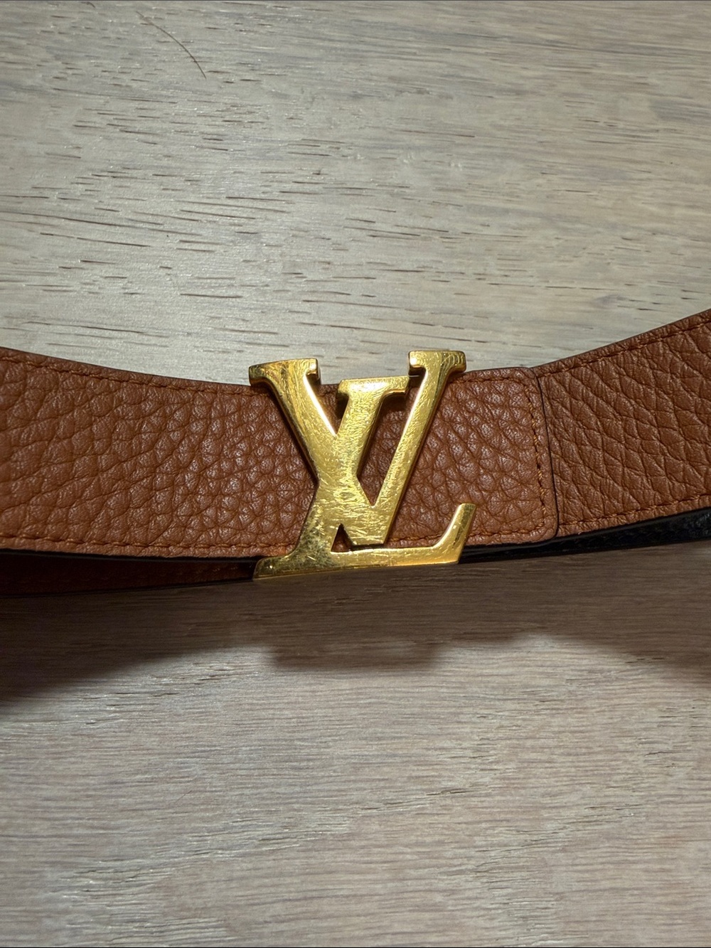 Louis Vuitton Tan or Black Reversible Leather Belt with Gold LV Buckle - Picture 2 of 3